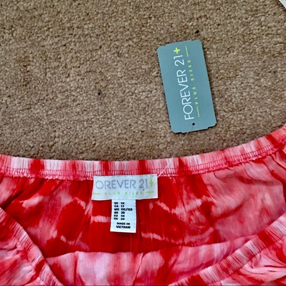 Forever 21 Plus Size 1x Off Shoulder Woven Top - Picture 2 of 8